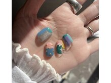 バースプラスリム(virth+LIM)の雰囲気(表参道ならではのハイセンスなpopアート。お爪にもアートを。)