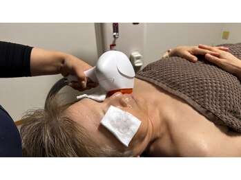 ノエ(Noe)の写真/なりたい肌へ！肌状態を見極めて照射し、明るさ・ハリ感を徹底サポートします♪