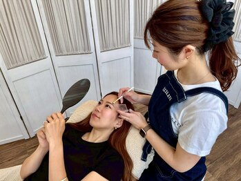 ホワイトアイ 福井二の宮店(WHITE EYE)の写真/黄金比に合わせて、理想の眉毛をご提案！！しっかりとヒアリングとご提案し不安解消いたします◎