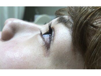 グラマラス プレジール 中野店(glamourous plaisir)/まつげパーマ