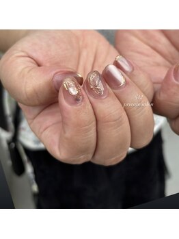 ルート12/バタフライネイル