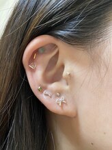 アールラッシュ(R-LASH)/耳つぼジュエリー