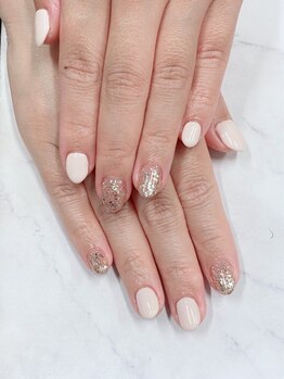 ネイルズ アヴァンティ(Nails Avanti)/フィルインジェル