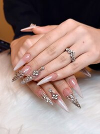 グラデーションネイル