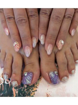 トータルサロン 白べぇーっ プラス/人魚の鱗ネイル☆