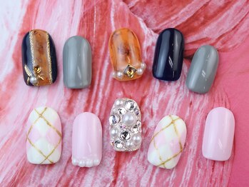 ビューティーサロン ルーナ(LUNA)/<LUNA>ネイルデザイン