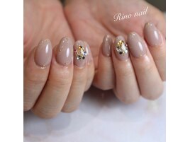 グレージュネイル