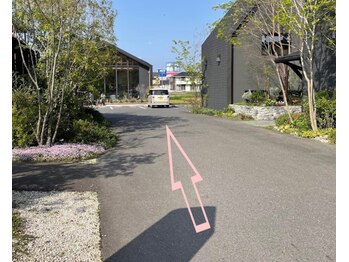 アンドグレース ブロウ 可児店/お客様専用無料駐車場多数あり☆