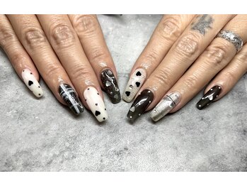 ケーエヌ(KN)/ハートネイル