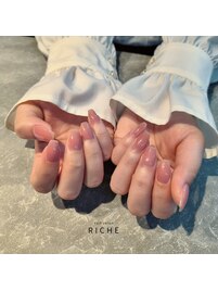 うるちゅる桜色ネイル