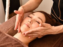 脱毛しながら美肌になれるマシンで肌ツルツル【脱毛/小顔/痩身】