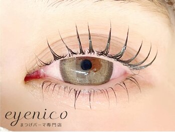 アイニコ 大阪駅前第1ビル店(eyenico)の写真/［梅田第1ビル/まつげパーマ/パリジェンヌ］一重/奥二重/二重など目の形に合わせてご提案！人気の束感も◎