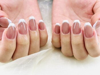 ミアローザ(Mia Rosa)/フレンチネイル