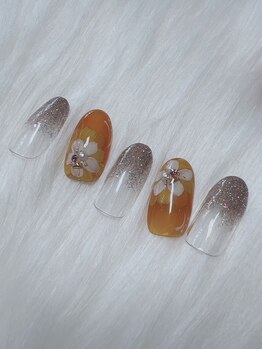 ミテソロ(mi tesoro)/2024年11月定額ネイル 6600