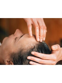 ヘッドスパで癒されたい