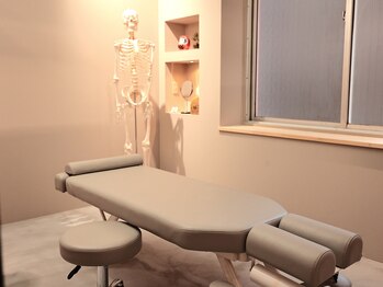 整体と美容鍼 無名/完全個室空間【心斎橋/南船場】