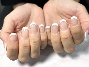 メゾンミズホ(Maison Mizuho)/白フレンチ