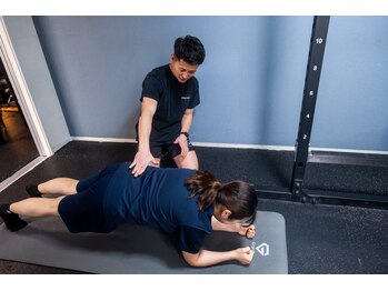 【ダイエット/痩身】パーソナルトレーニングジムNEXT GYM TOKYO駒込・巣鴨店/パーソナルトレーニング風景