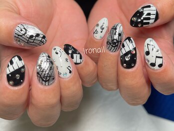 イロ ネイルサロン(iro)/アートネイル