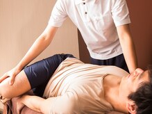 ほぐし堂 下石田店の雰囲気（ストレッチコースでは心地良い伸びを体感！）