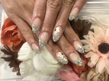 オフトゥール アトリエ カオ キャンアイドレッシー 鶴見店(ofuturo kao)/スワロスキーフレンチ♪