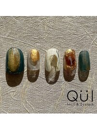 ホワイトネイル