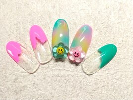 ニコちゃんフラワーネイル