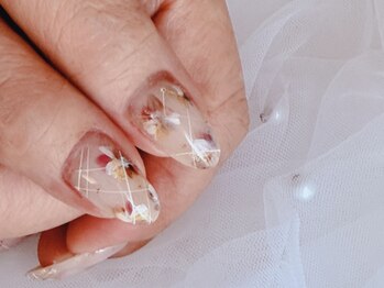 カリア ネイル(CaLIA+NAIL)/おとなフラワーネイル