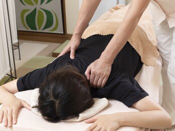 リンパ療法センター 日吉駅西口の写真/全身の溜まった疲れをスッキリリフレッシュ！疲れから解き放たれる感覚をあなたに♪