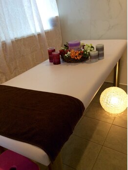 スパリズム(Spa REISM)/スチームサウナ内でのマッサージ