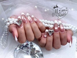 ピンクマグネット×白フレンチ