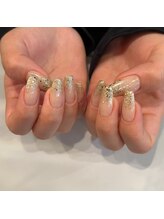 リルム(Relum)/ラメグラデーションネイル☆