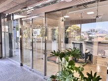 脳ゆる 三軒茶屋/ヘッドスパ専門店店玄関前