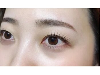 マーリィズエステティック 伊勢原駅前店(Marley's Aesthetic)/まつ毛パーマ　立上げカール