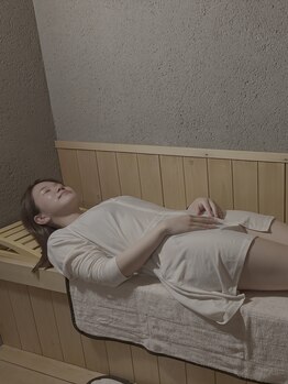 完全個室サウナ サウナスポットエビナ/寝ながらサウナ