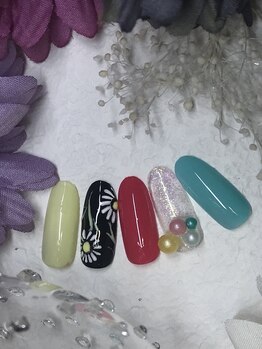 ネイルサロン&スクール ジーナ(GINA)/マーガレット♪