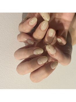 ヌア(nur.)/ホワイト simple