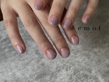 エモット(emot)/