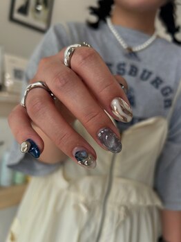 ペタロ(Petalo)の写真/お得な定額ネイルであなたの理想を叶える指先に♪シンプル～絵画アートまで対応可能！初めての方にも◎