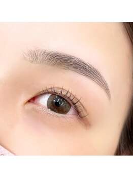 ダイヤモンドアイズ 北千住店(DIAMOND EYES)の写真/大人の美しさを引き立てる、上質な目元へ。