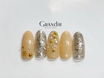 グランディール(Grandir)/大人っぽクリスマスネイル