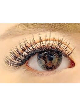 ボリュームのある目元にしたい