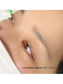 エフ(e/f)/バービーラッシュリフト