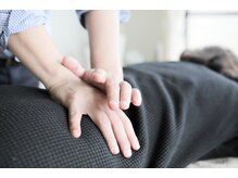 ソフト整体 のどかの雰囲気（腰痛の原因がお腹の筋膜という事もあり、その場合筋膜を緩めます）