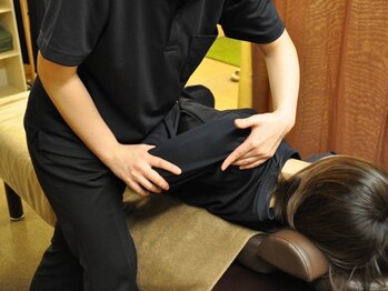 ラクア 成増店(Rakua)の写真/お仕事/家事/育児で取れない疲労、解消しませんか？慢性的なコリ・痛みの原因を改善します◎