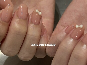 ネイルドットスタジオ 堺筋本町(NAIL DOT STUDIO)/ちゅるんピンク×ちびリボン