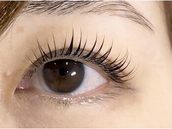 メメ アネラ アイサロン(meMe anela eye salon)/まつ毛パーマ/マツパで美人顔に
