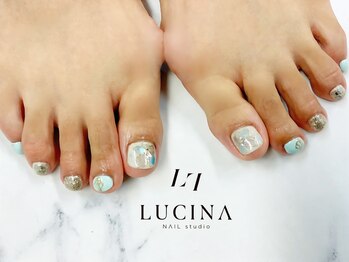 ネイルスタジオ ルキナ(LUCINA)/c-337 ニュアンスフラワーネイル