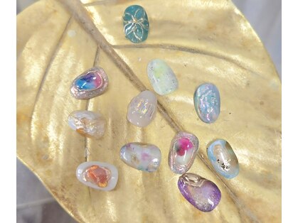 アネラ(Anela)の写真