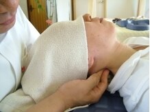 整体工房リバティ 八山田店/仕上げの頸椎ほぐし